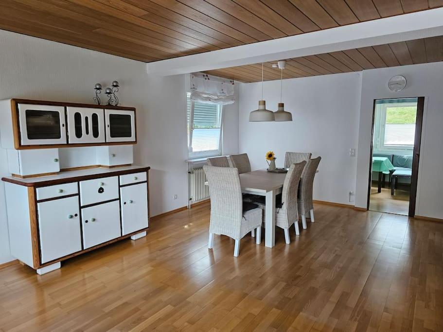 Grosse Ferienwohnung Am Waldrand Schonau (Rhein-Neckar-Kreis) Exterior foto